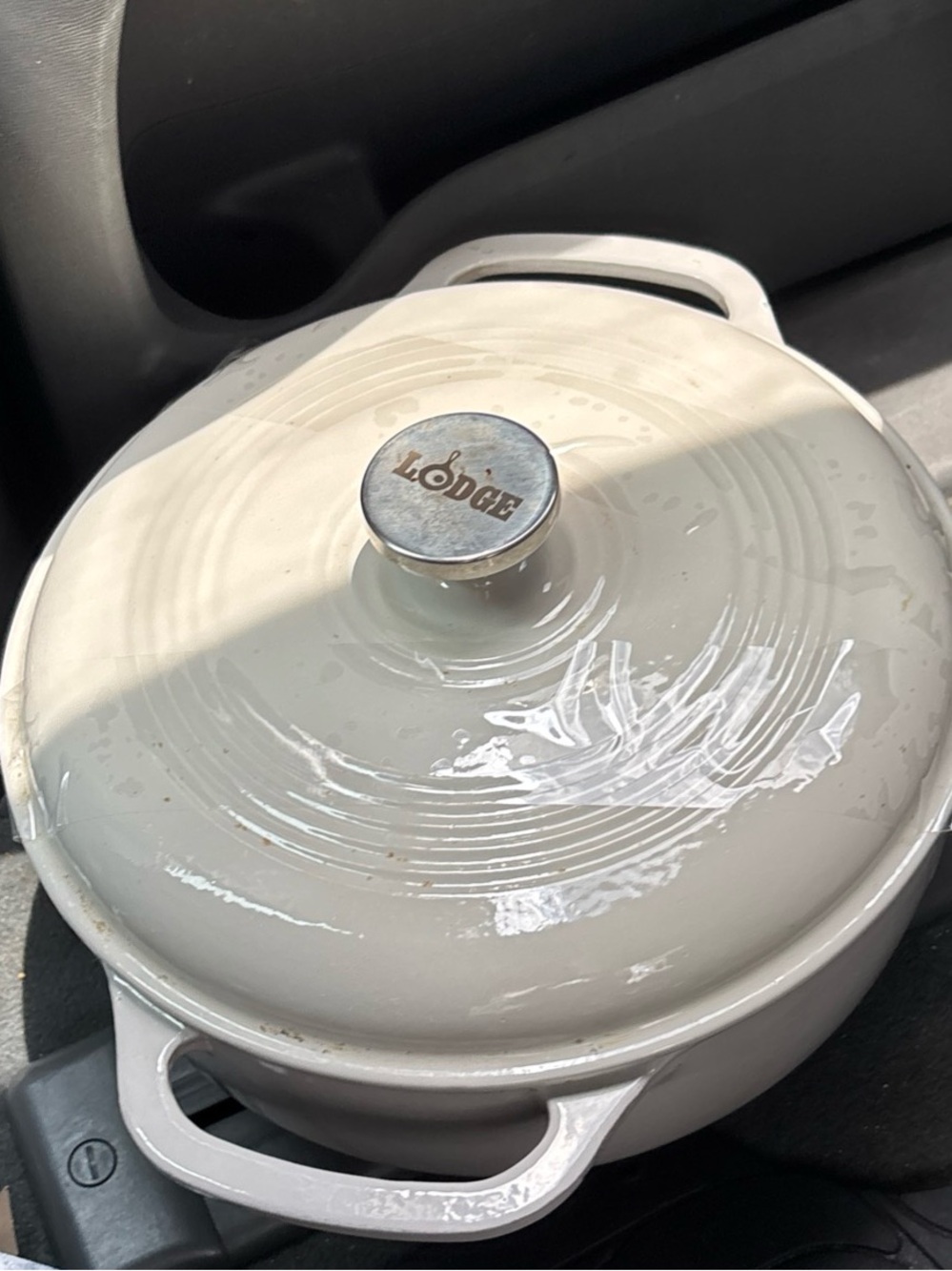 Lodge White Enameled Cast Iron Dutch Oven with Lid